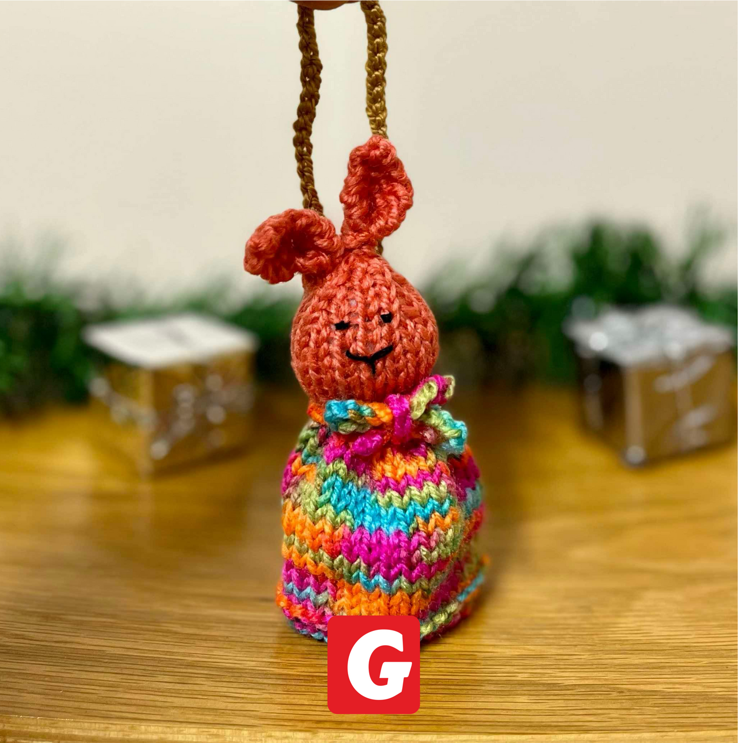 TJ Friends knitted bun decoration