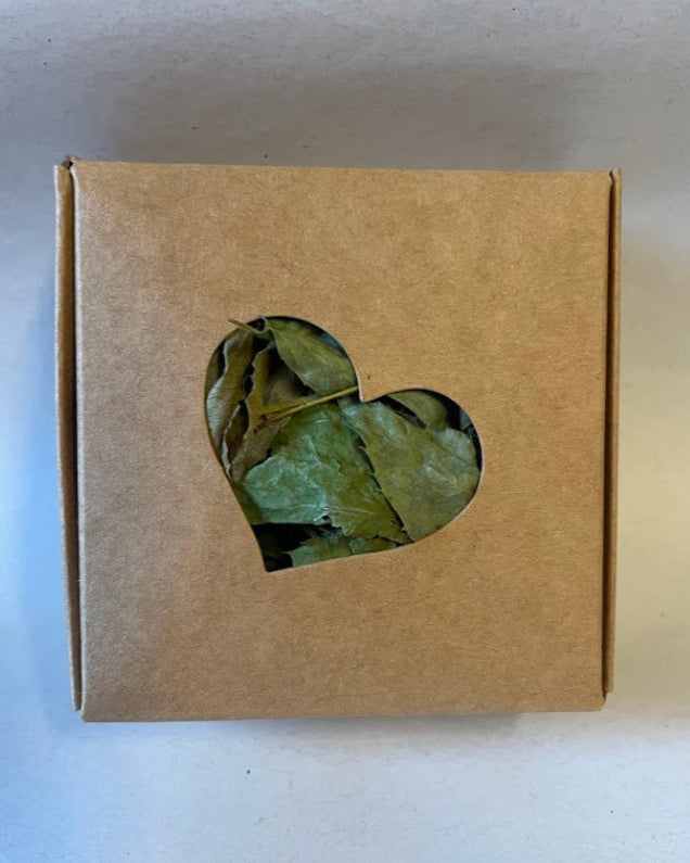 Forage Box Apple & Mulberry Leaf