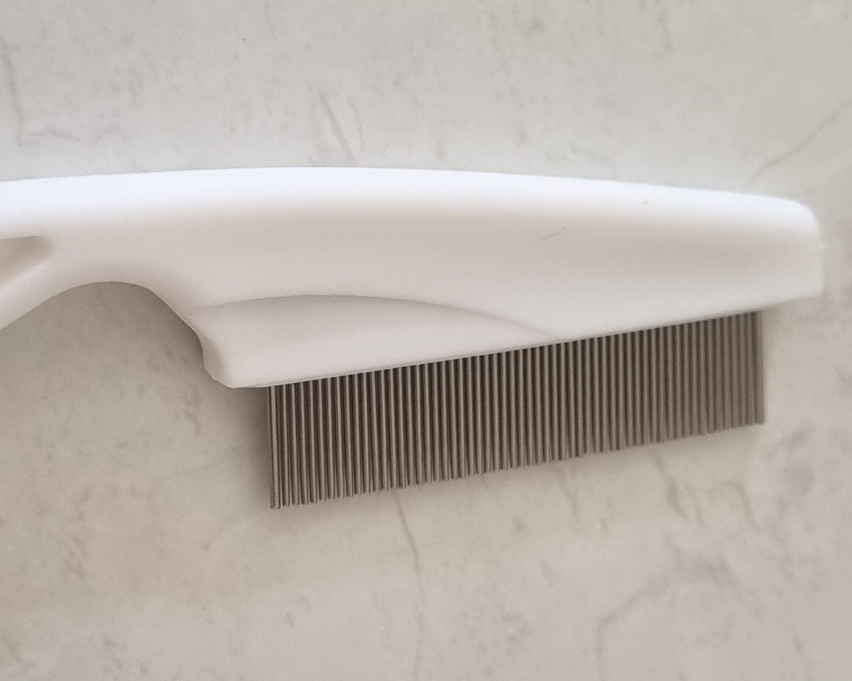 Comb - Mini fine tooth comb (p)