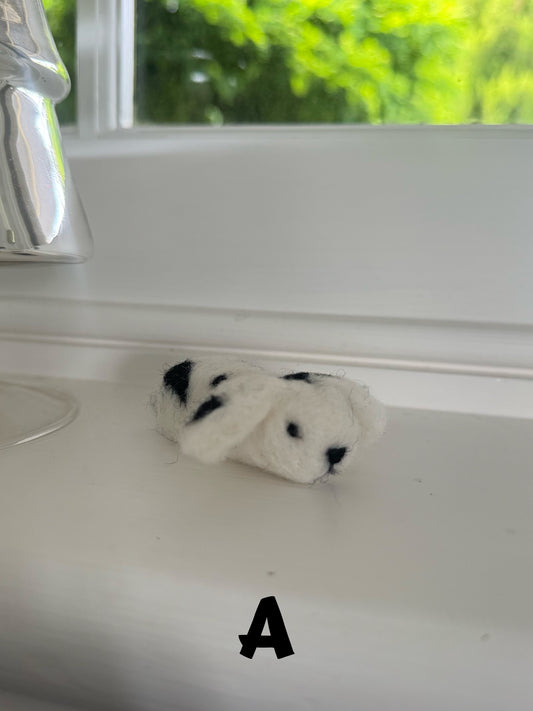 Mini felted bunny
