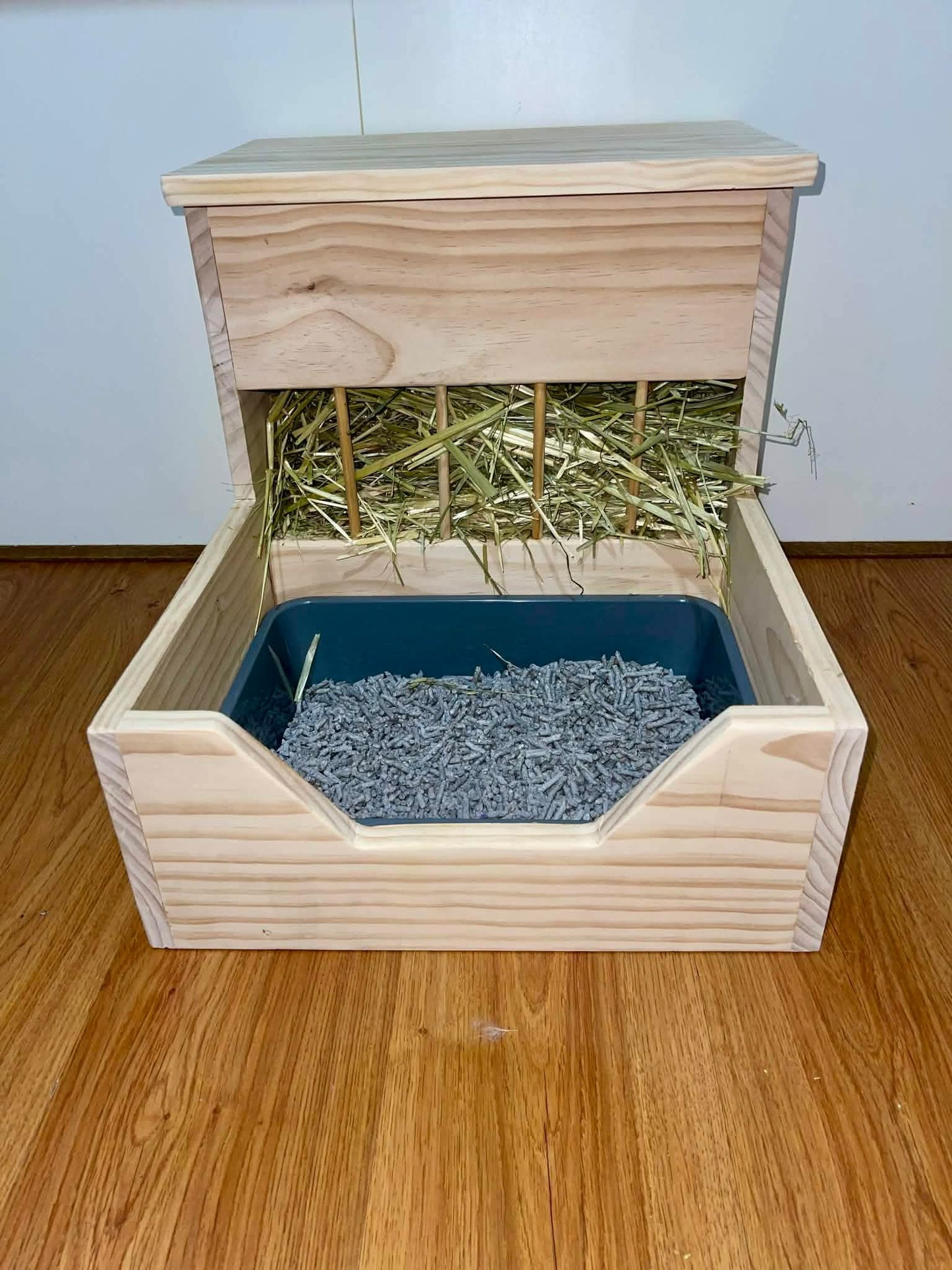LUCKY NUMBER GAME - Custom hay feeder