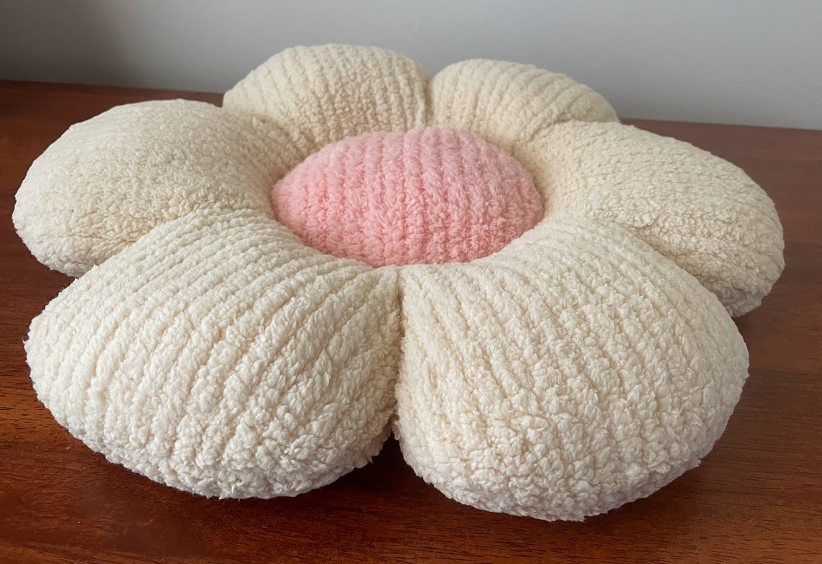 Bunny Daisy Bed Cream
