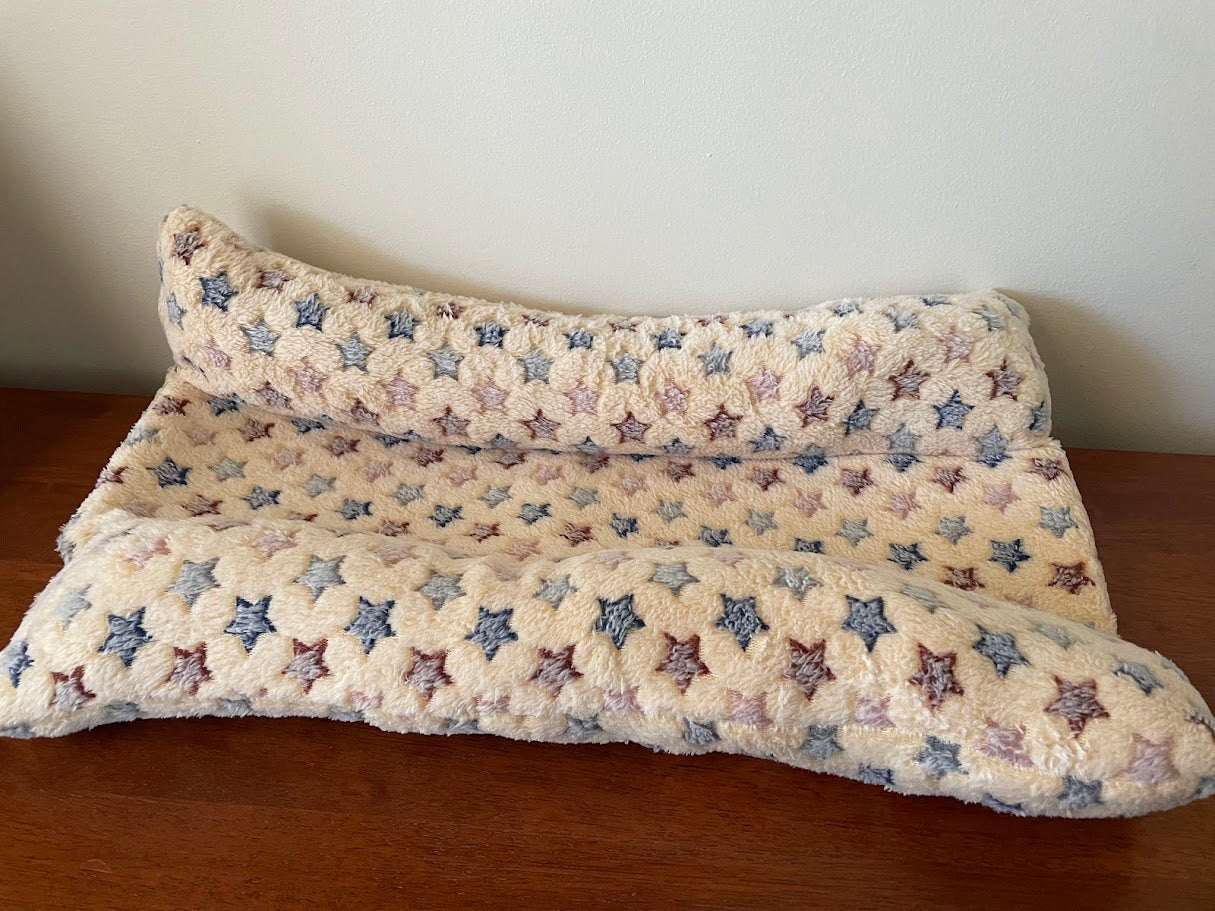 Plush Bunny Bed  Cream/Peach Large