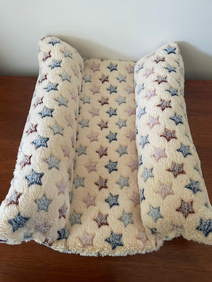 Plush Bunny Bed  Cream/Peach Small