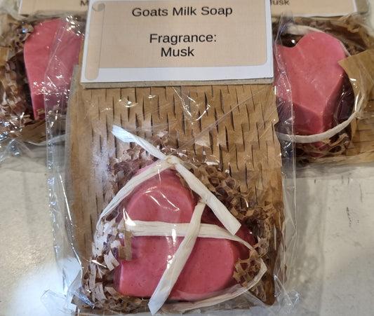 Goats Milk Soap - Musk. (p)