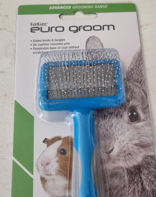 Brush - Euro Groom Slicker Brush (p)