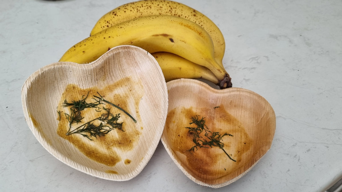 Palm Leaf Heart-shaped Plate - Banana,  Pineapple, Mango,  Dill