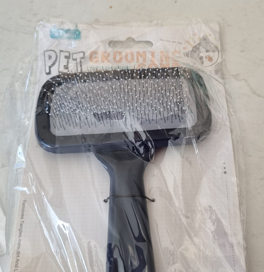 Brush - Large slicker type (p)